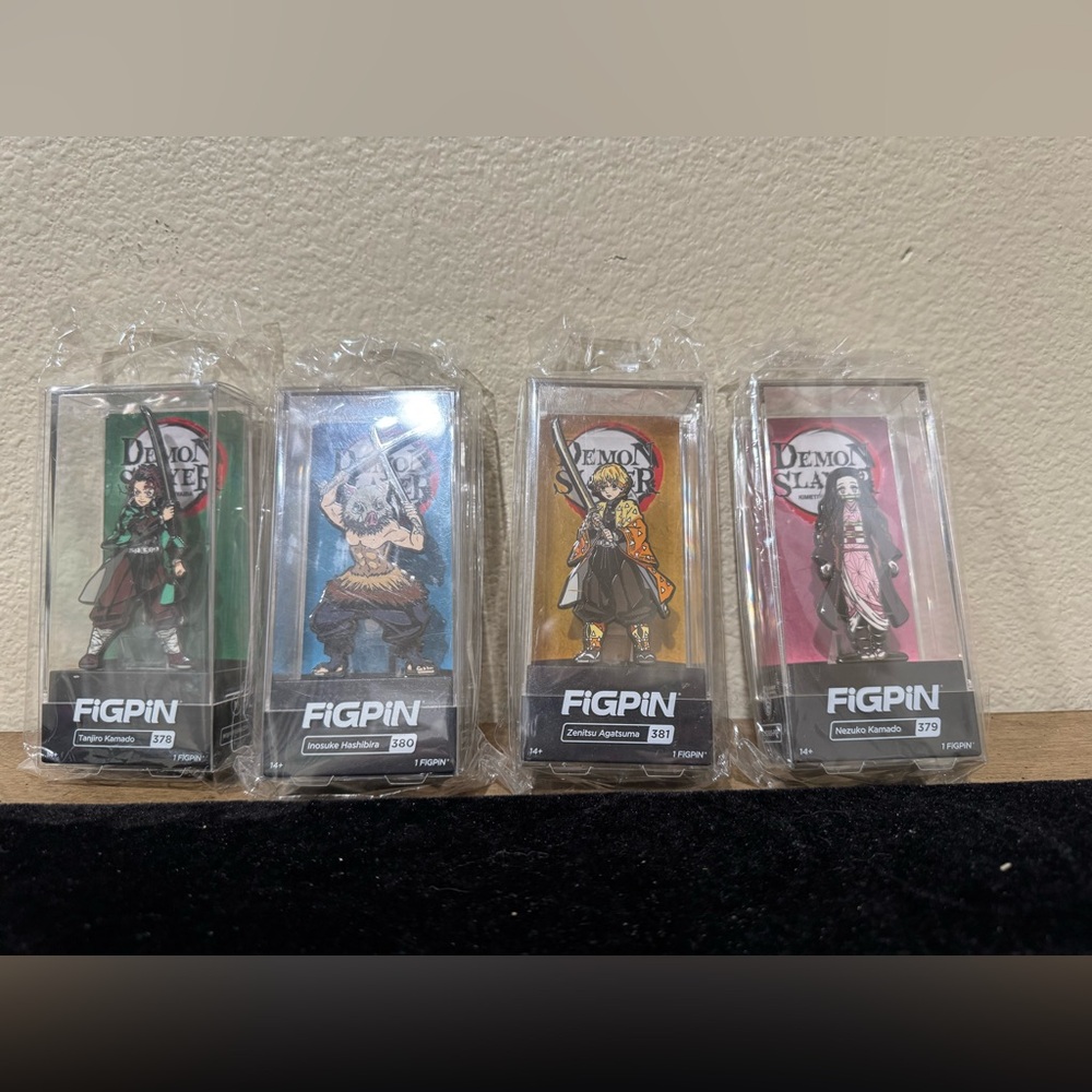 FiGPiN Demon Slayer Nezuko #379 Tanjiro #378 Zenitsu #381 Inosuke #380 Set of 4